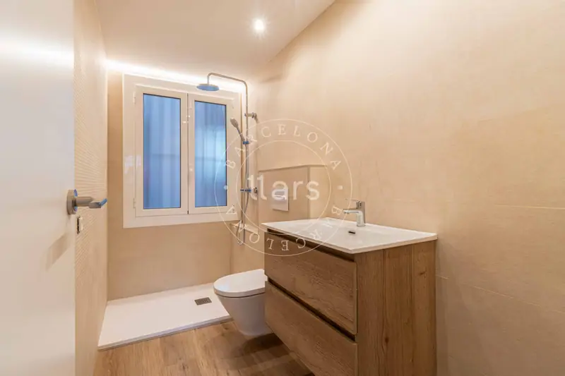 Piso en Barcelona (ROGER) – foto 14